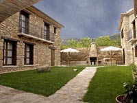 Casa Basilisa