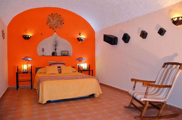 Cueva Santi Cueva Santi