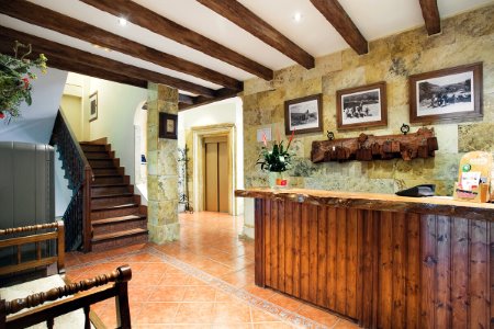 Hotel Las Fuentes