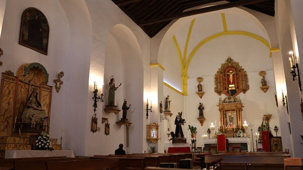 iglesia nuestra seÃ±ora de la cabeza de capileira