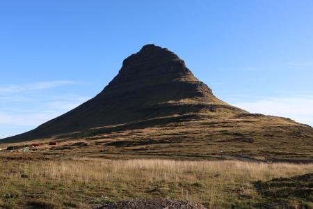 kirkjufell islandia kirkjufell islandia