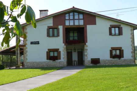 Casa Rural Karobi