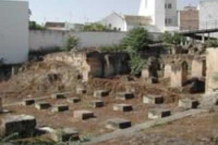 Termas y Necrópolis