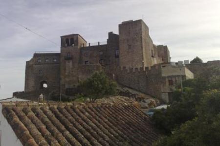 Vista del Castillo Fortaleza de Castellar Viejo