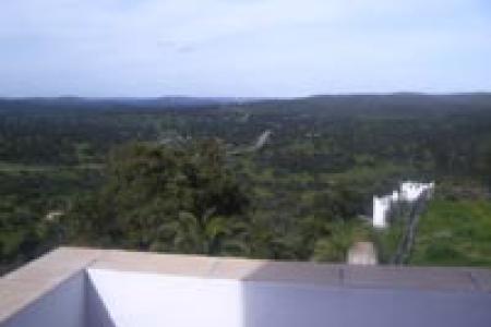 Vistas de los alrededores de la localidad. Vistas de los alrededores de la localidad.