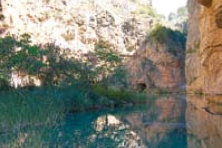 La Charca Azul de Chulilla.