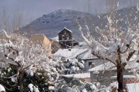 Vistas del Atazar en invierno.