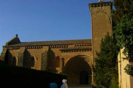 Entrada del Monasterio de Sigena