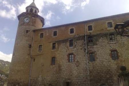Torre del Reloj del Monasterio de San Salvador.