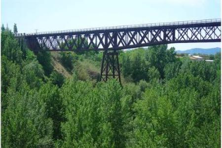 Puente de Lata, Dúrcal, de un discípulo de Eiffel.