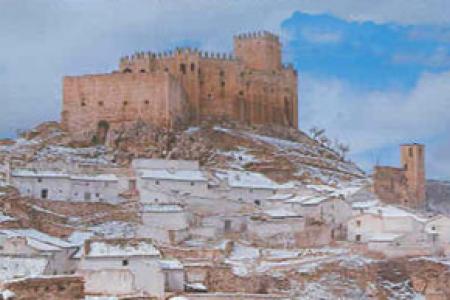 Pueblo y castillo Pueblo y castillo