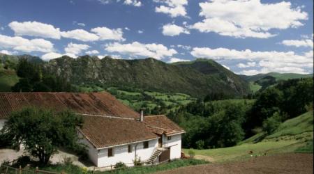 Fachada agroturismo Aldarreta