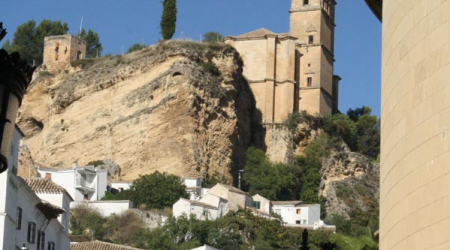 El Castillo de la Villa de Montefrío en Granada