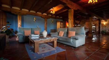 Agroturismo Peluaga Agroturismo Peluaga