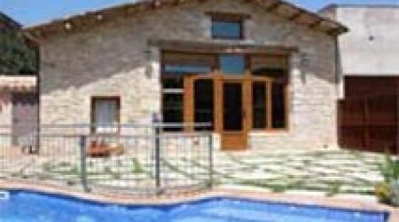 Casa Rural con Encanto La Cabanya