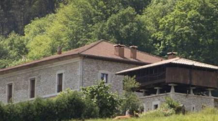 Agroturismo La Casona de Belmonte Agroturismo La Casona de Belmonte